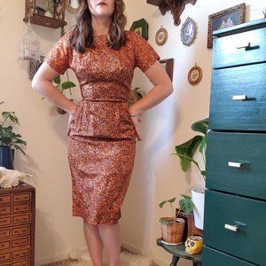 vintage 1950s wiggle dress